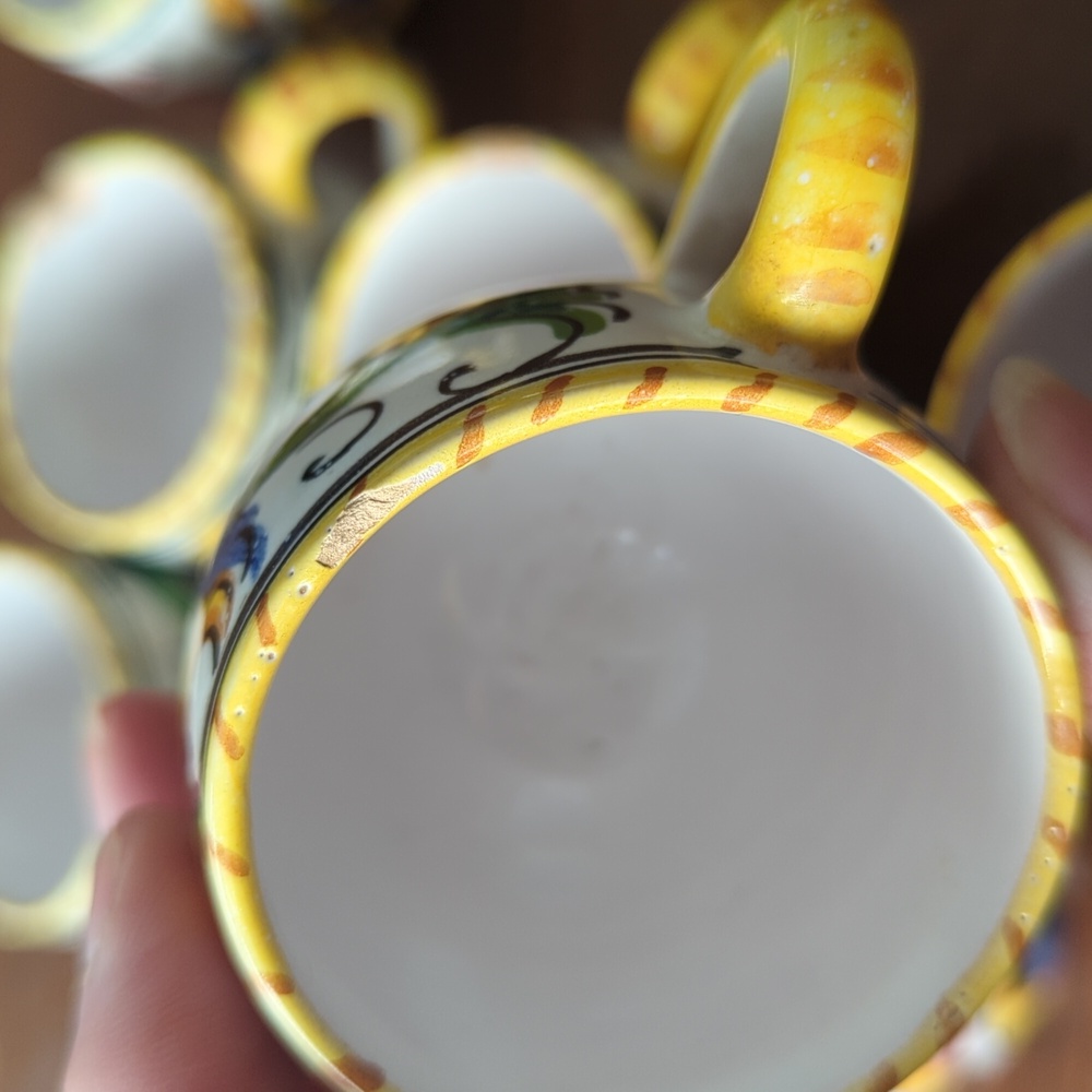 Italian Majolica Espresso Cups - Picture 4 of 9